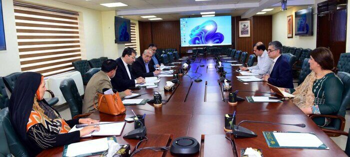 Iran, Pakistan agree to enhance trade ties
