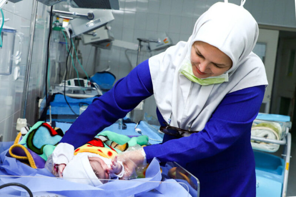 Midwives conduct over 90% of deliveries