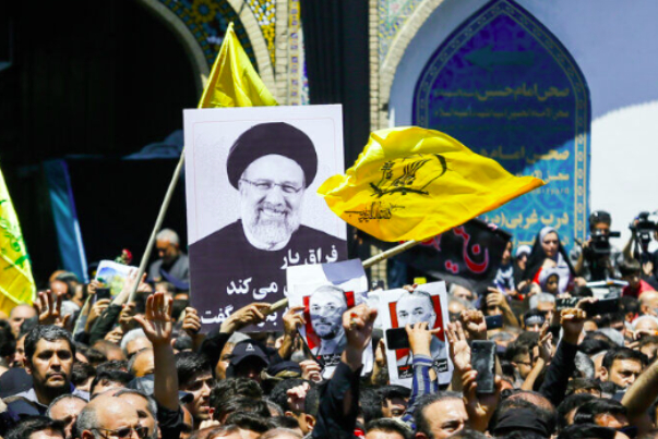 Tehran to rename streets, highway after president, FM