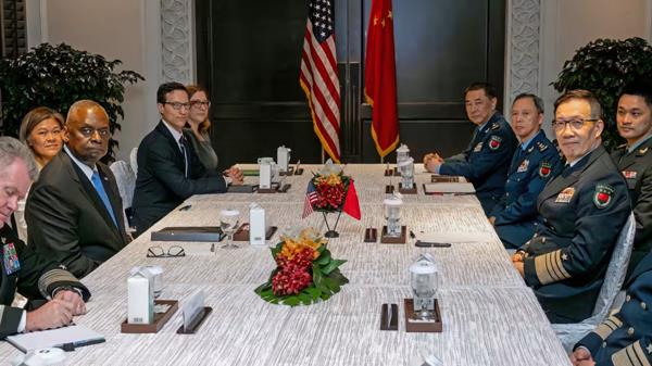 管姚：中美防长“香会”见面，这两个关键细节最值得说