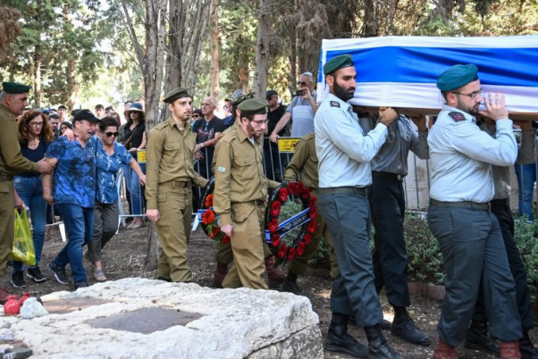 שני קצינים ישראלים נהרגו בקרב בשכונת שוג'עייה
