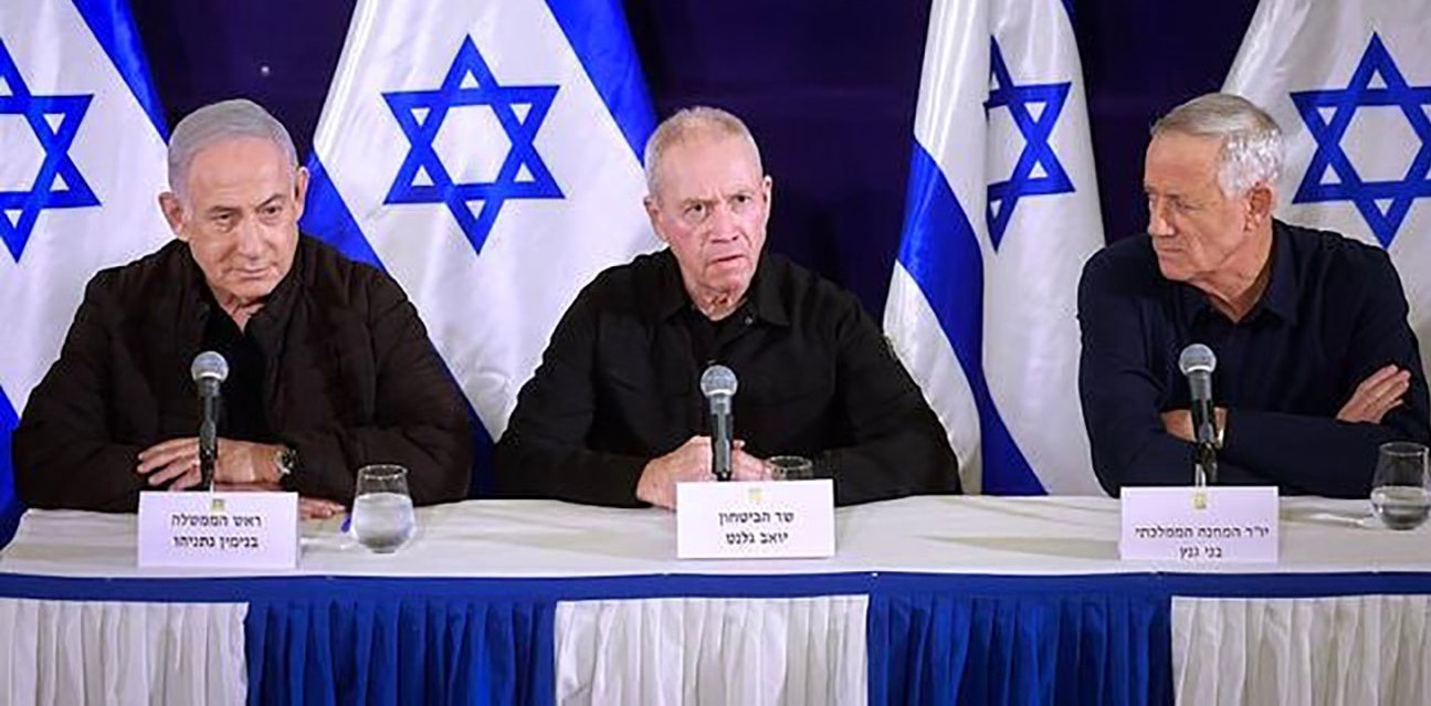 Heightened political disparity within Israeli governance following Hezbollah’s surprise attacks