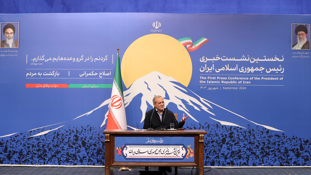 Pezeshkian; representation of peace with the world, truthfulness to his hometown