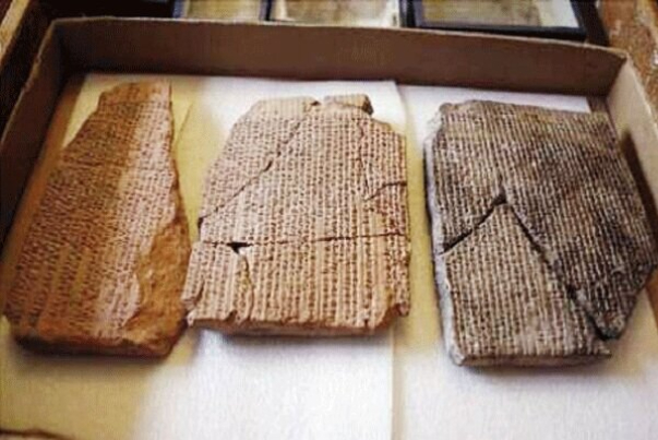 Iran's president to unveil 1,100 Achaemenid tablets