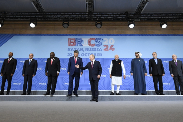 قمة بريكس الـ16 / الرئيس الروسي: بريكس تسعى لإنشاء عالم متعدد الأقطاب