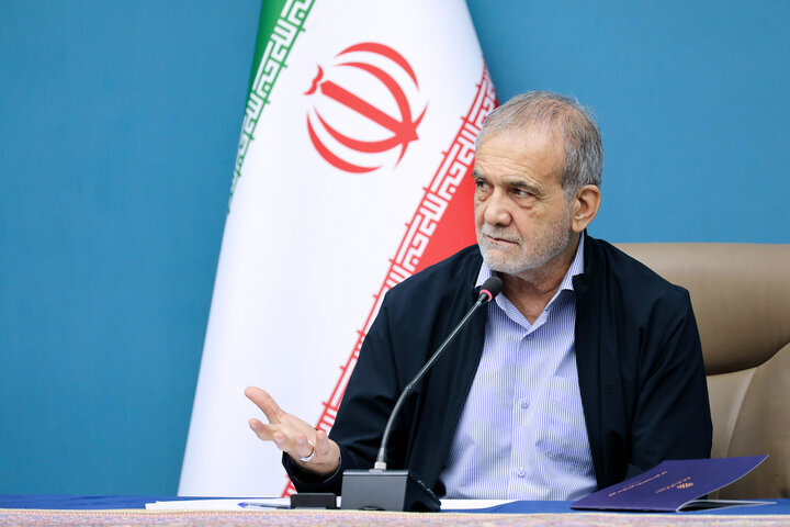 Pezeshkian says Leader urged for unity in recent meeting