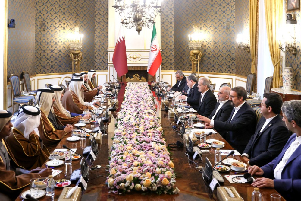 بزشكيان: قطر تتمتع بمكانة خاصة في السياسة الخارجية الإيرانية
