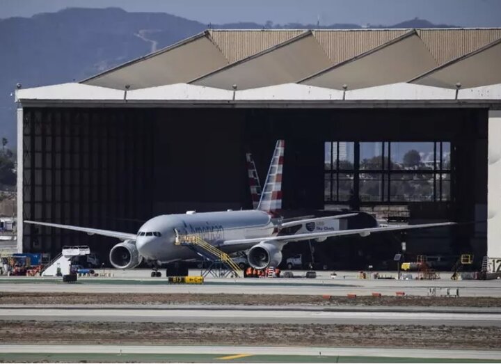 American flight makes emergency landing due to bomb threat