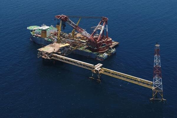 Iran's 1st infill drilling well project comes on stream in SP