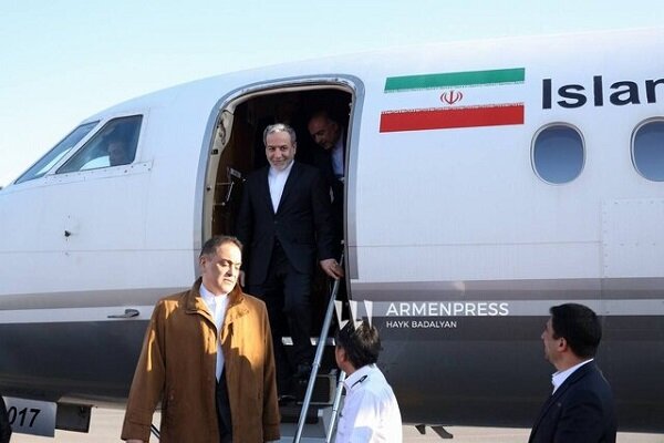 FM Araghchi arrives in Armenia to meet high-ranking officials