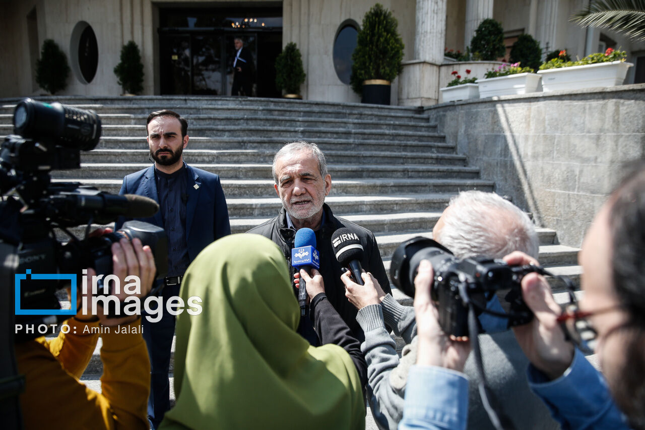 President Pezeshkian vows to step up efforts to implement Leader’s directives