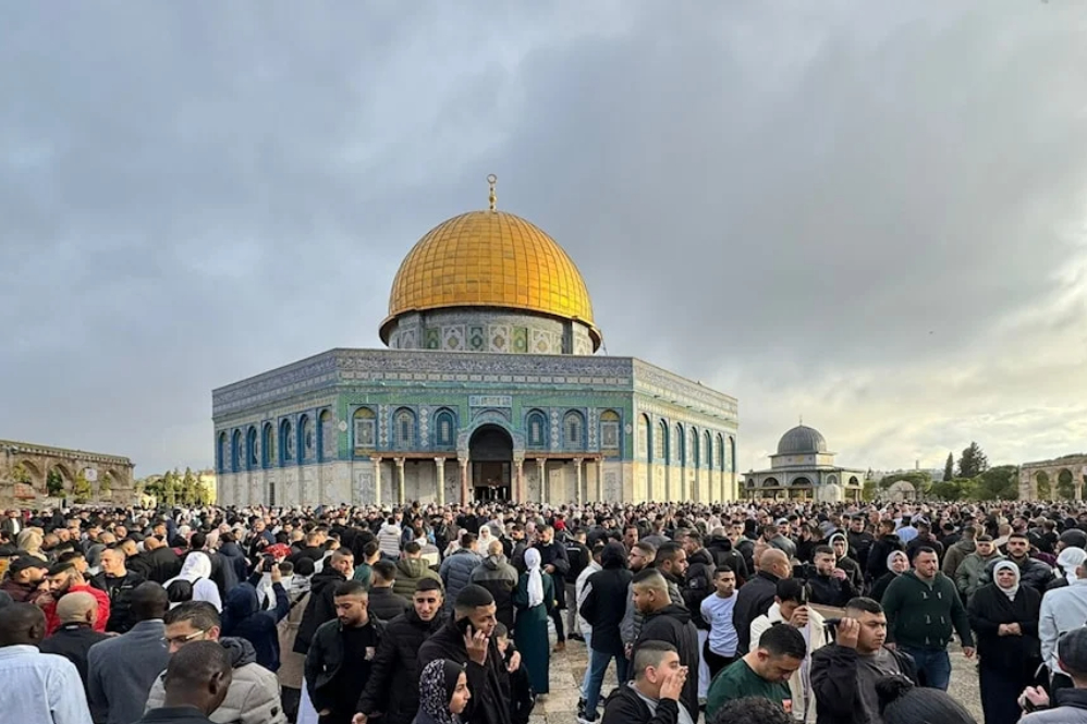 אילו מדינות הכריזו שמחר, יום ראשון, יהיה עיד אל-פיטר?