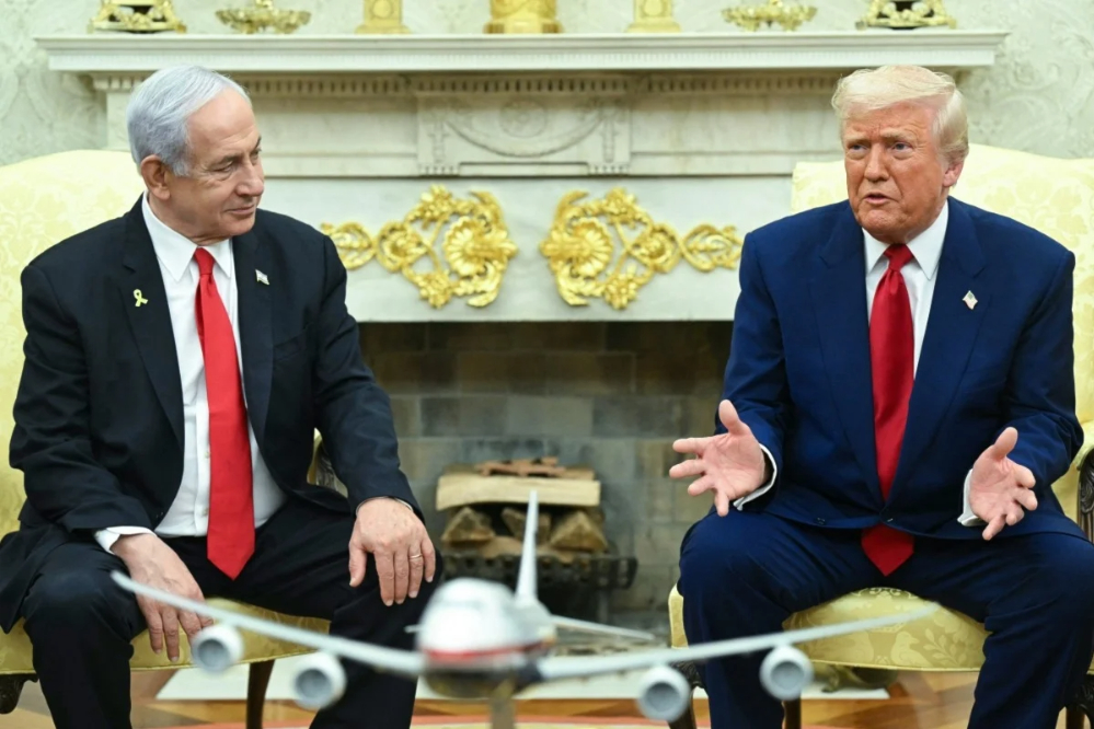 טראמפ: ארה"ב מקיימת שיחות ישירות עם איראן