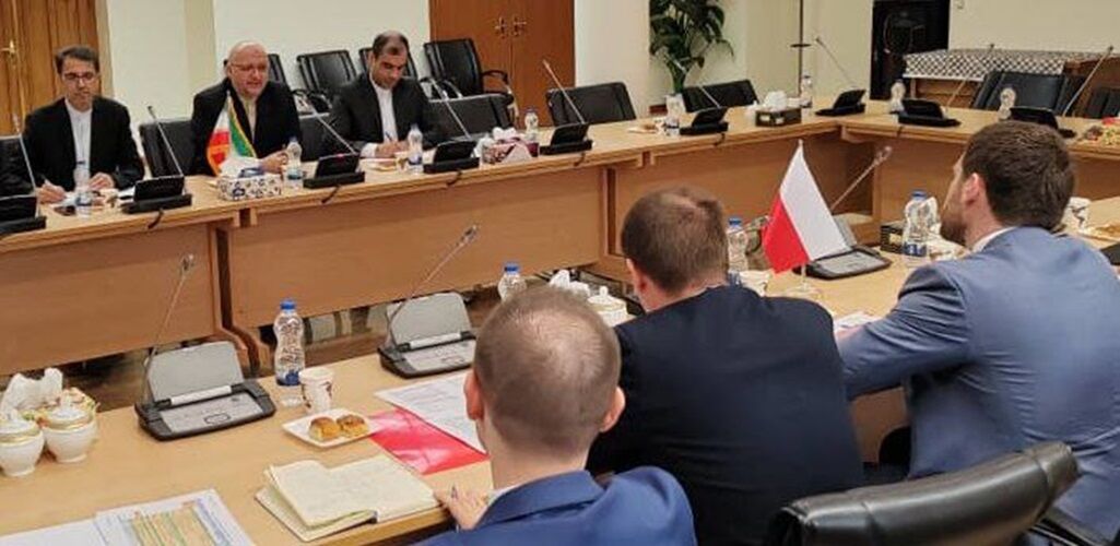 Iran and Poland commit to strengthening bilateral relations
