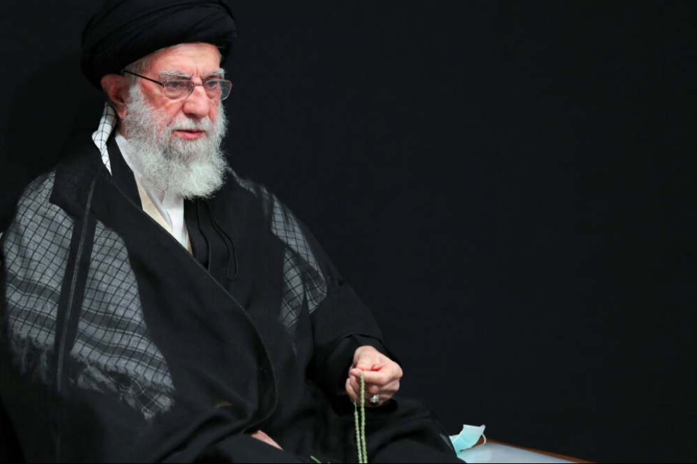 Resistance and logic are among Shia Imams’ teachings: Leader