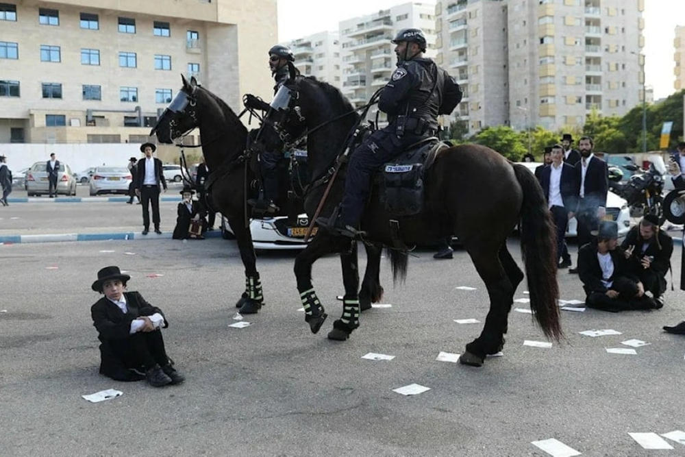 מפלגות קיצוניות מאיימות לפרוש מהממשלה: אנו מסרבים להעמיד לדין משתמטים מגיוס.