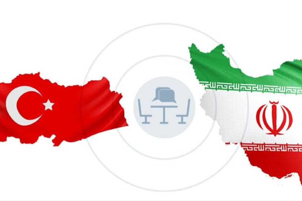 وزيرا الصحة الإيراني والتركي يؤكدان على التنفيذ الكامل لمذكرة الصحة الشاملة بين البلدين