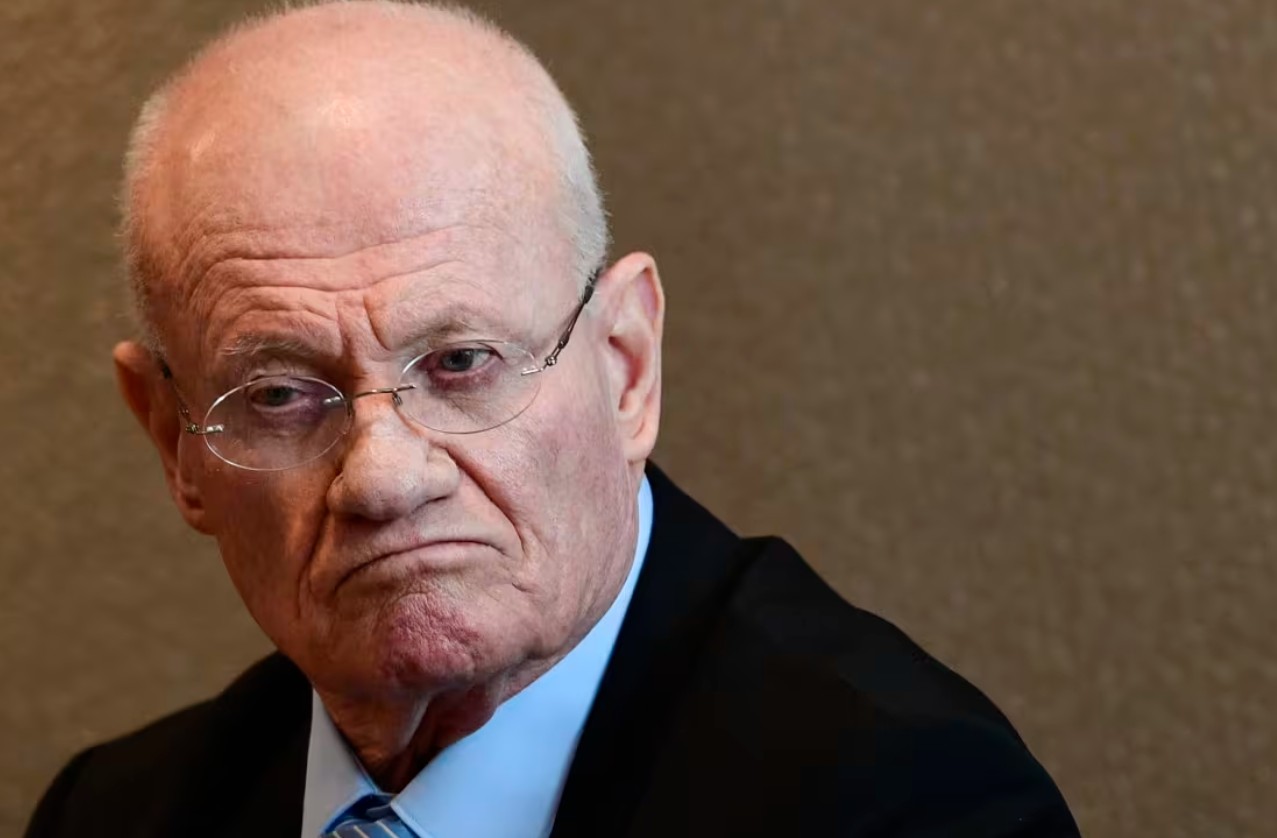 Former head of Mossad: Iranians will not kneel