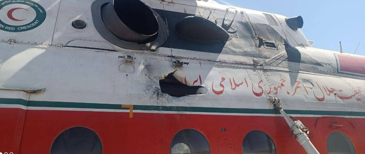 Zionist regime targets Red Crescent Society aid helicopter