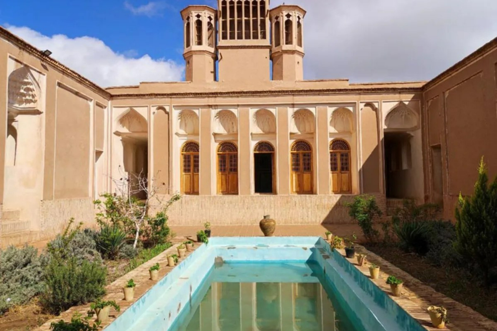 بُشرویه