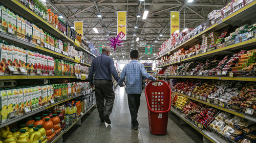 Iran’s headline inflation up 0.8% to 35.3% in July: SCI
