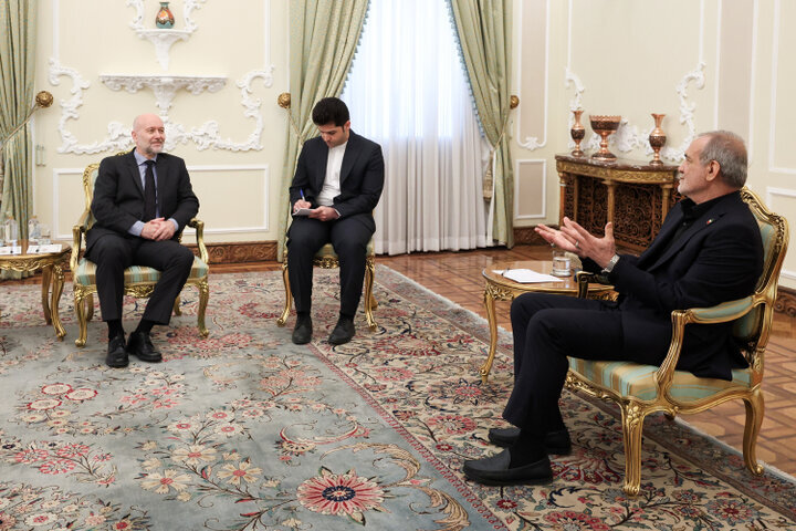 Developing relations with all countries Iran’s policy: Pres.