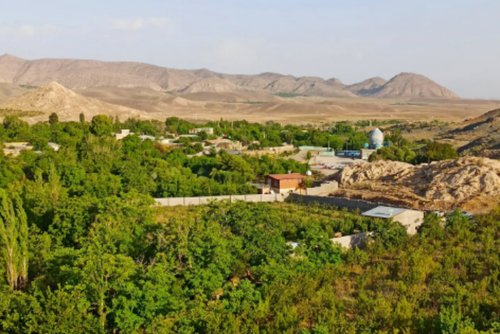Introduction to Tourist Attractions of Iranian Cities