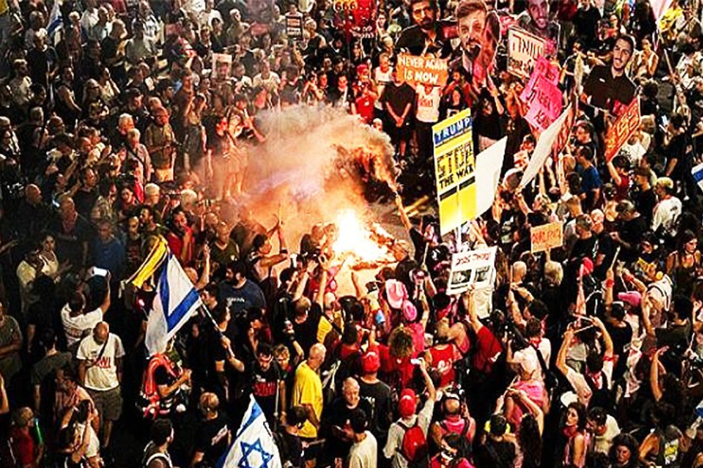 תל אביב עדה להפגנות בדרישה לעסקת חילופי שבויים.