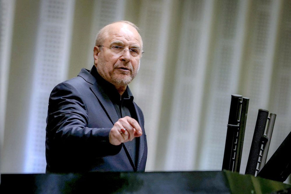 Qalibaf: Israeli rulers trying to deceive Iranians with glass of treated sewage water