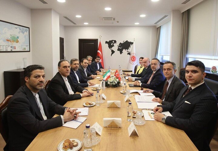 Iran, Turkey diplomats discuss Gaza, bilateral ties