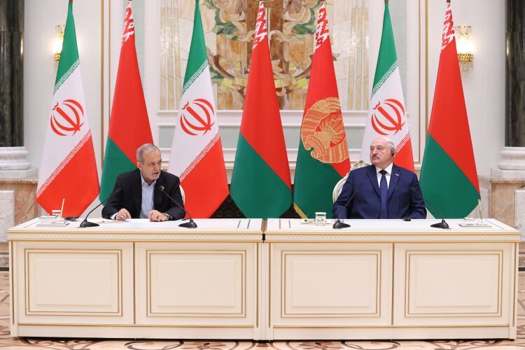 Iran sees no limits to expanding ties with Belarus: Pezeshkian
