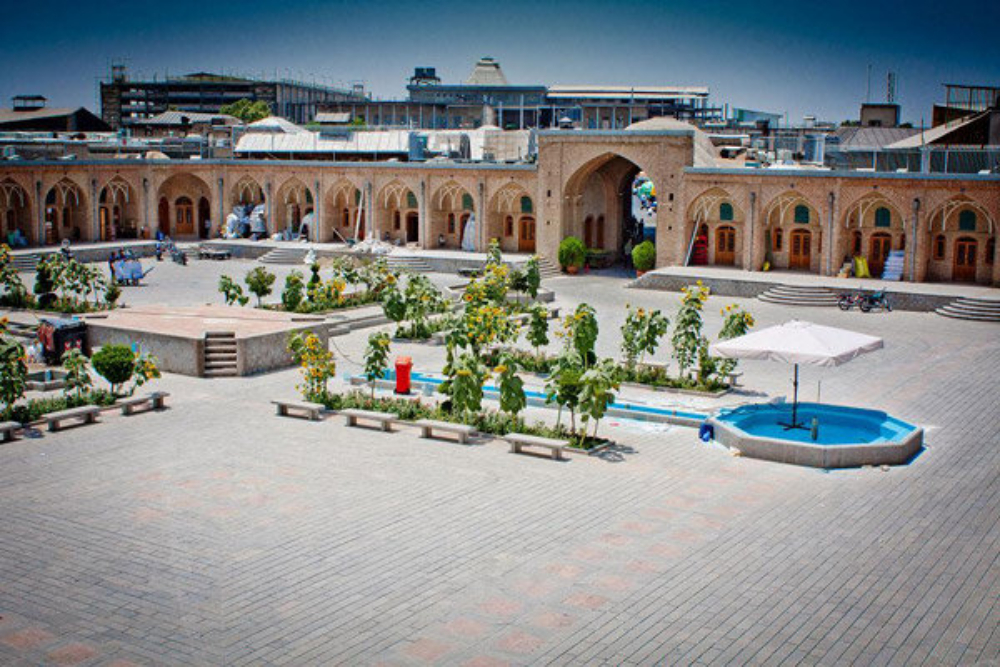 بوئین+زهرا