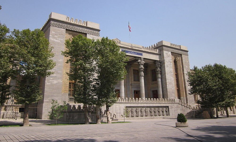 Foreign Ministry: US policies toward Iran are interventionist, hypocritical