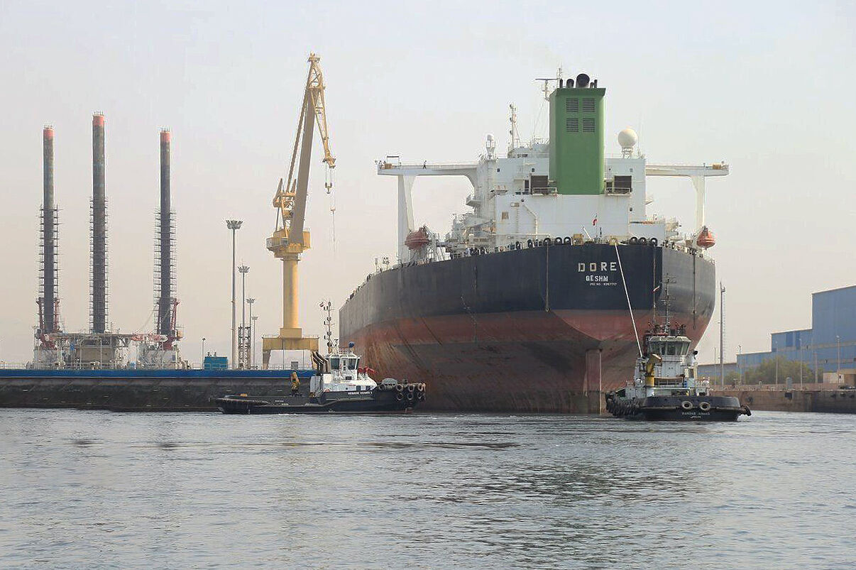 Iran maintains steady oil exports