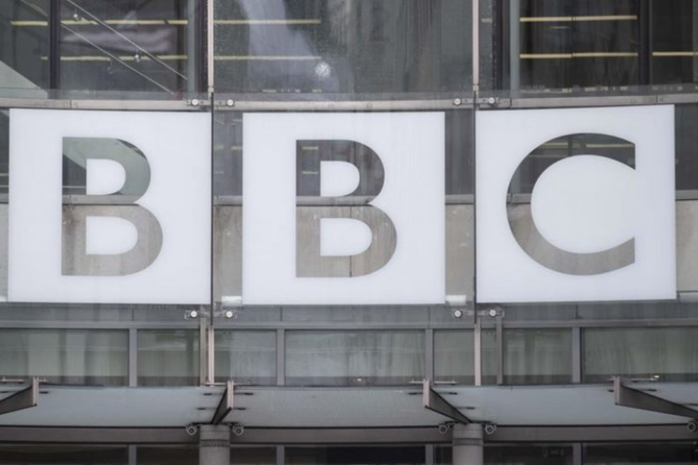 BBC מבטלת חוזה עם עיתונאי מצרי עקב הסוגיה הפלסטינית