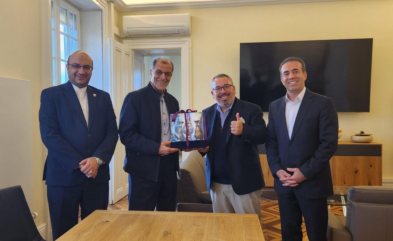 NOC President, Secretary-General meet with President of FIVB