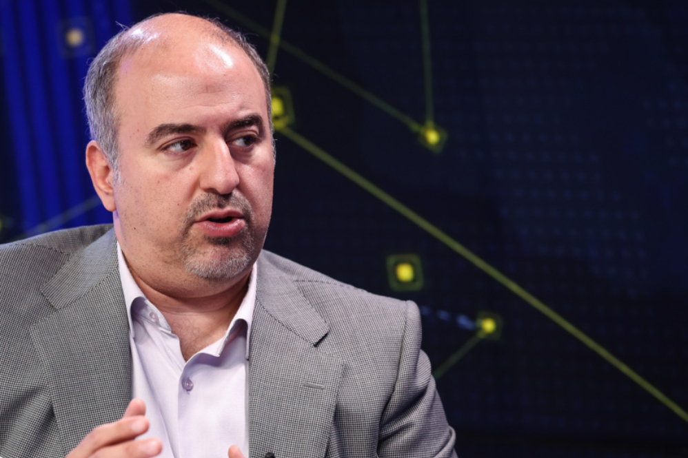 Iran to launch Pajouhesh satellite next year