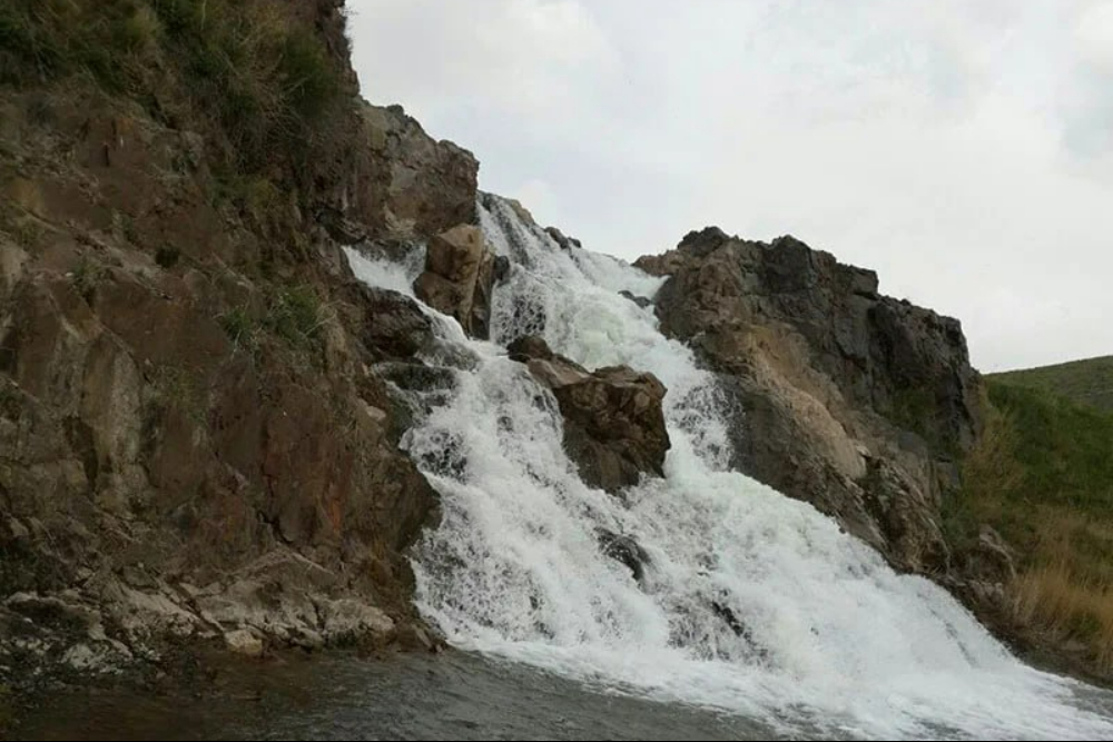 بوئینمیاندشت