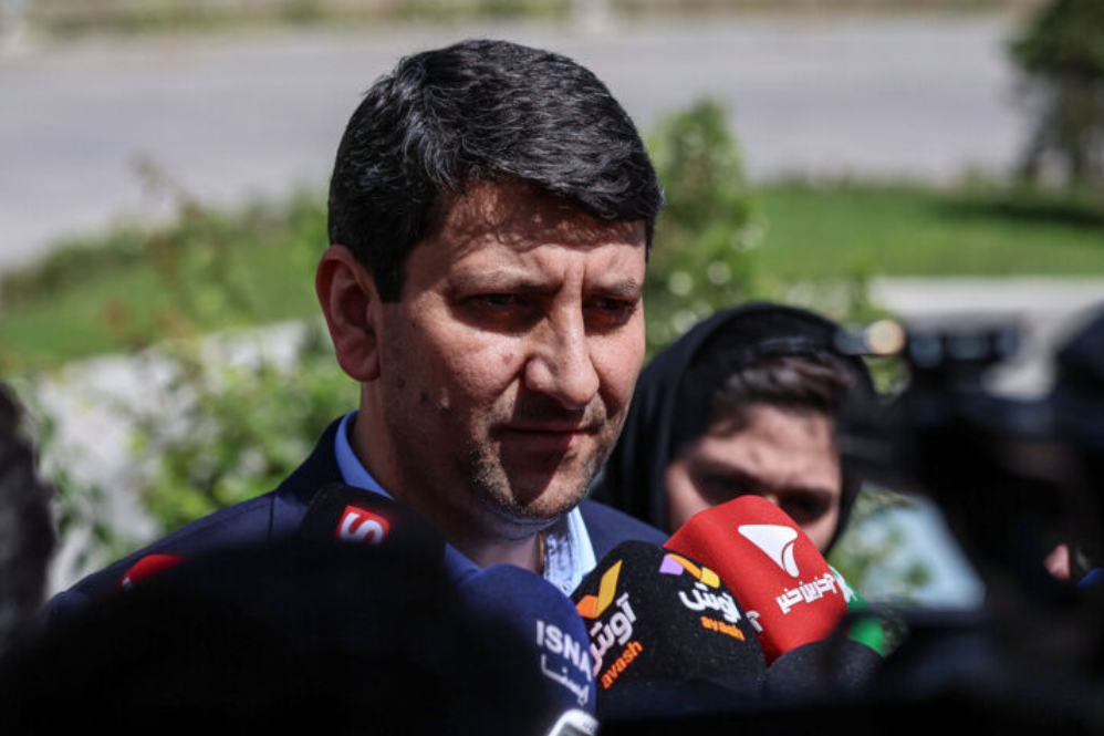 Iran minister rules out claim of HOD-HOD satellite hack