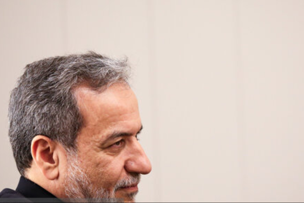 Iran’s sovereign rights non-negotiable: FM Araghchi