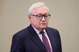 Russia says it stands ‘shoulder to shoulder’ with Iran, urges deeper relations