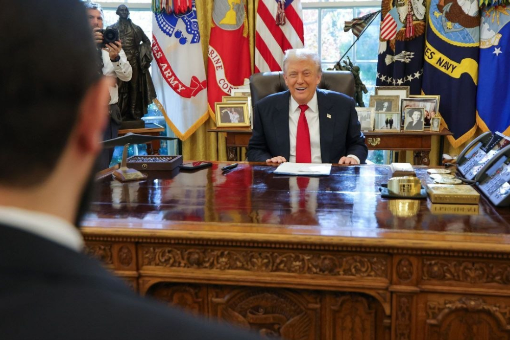 וושינגטון משהה חלקית את הסנקציות על סוריה למשך 180 יום.