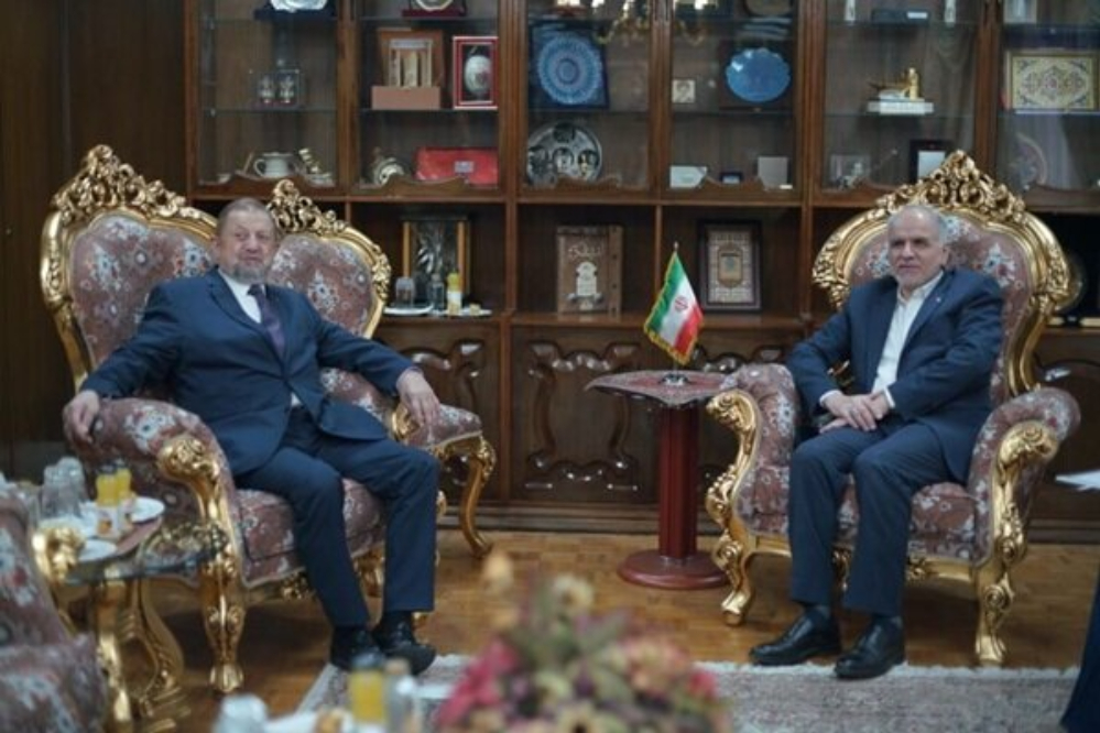 ايران وسلوفاكيا تؤكدان على ضرورة بناء نظام عالمي جديد قائم على القواعد القانونية