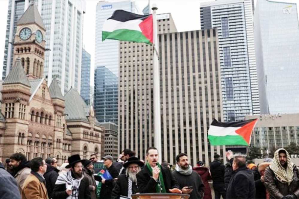 לראשונה, דגל פלסטין יוצג על בניין עיריית טורונטו בקנדה.