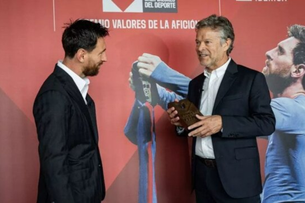 مسی به بارسلونا برمی گردد