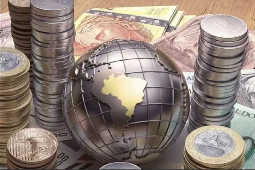 Gradual shift of power in the global economy