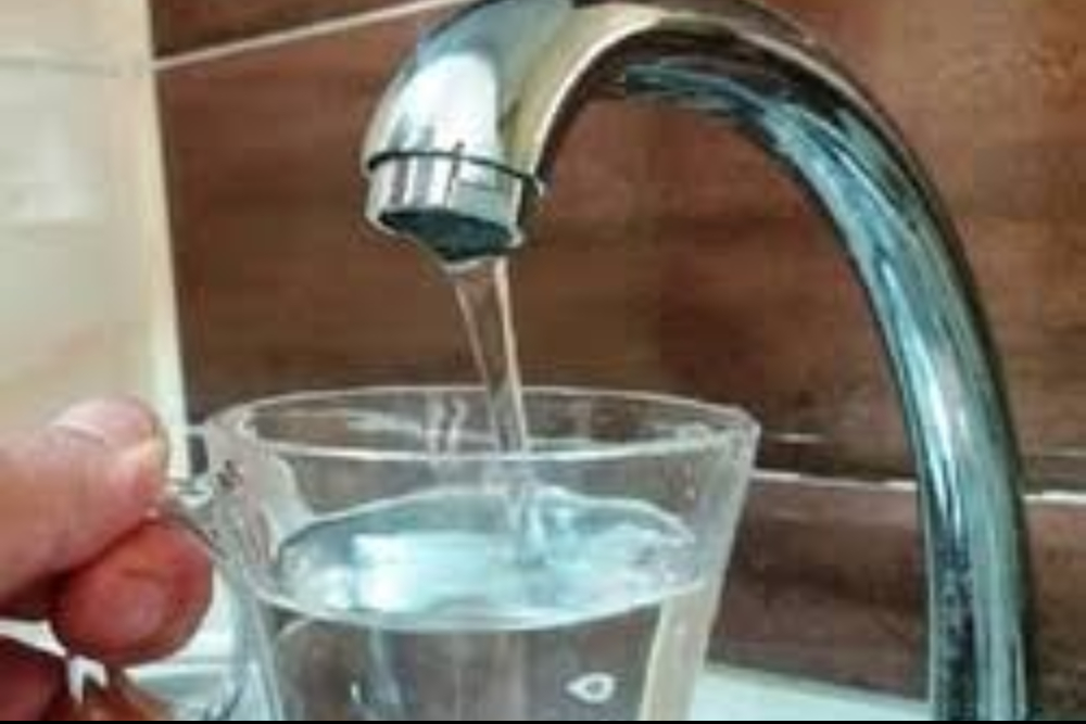 تداوم افت فشار آب در تهران و دیگر مناطق