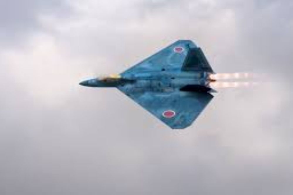 پرواز جنگنده‌های ژاپن در پاسخ به تهدید هوایی ناشناس