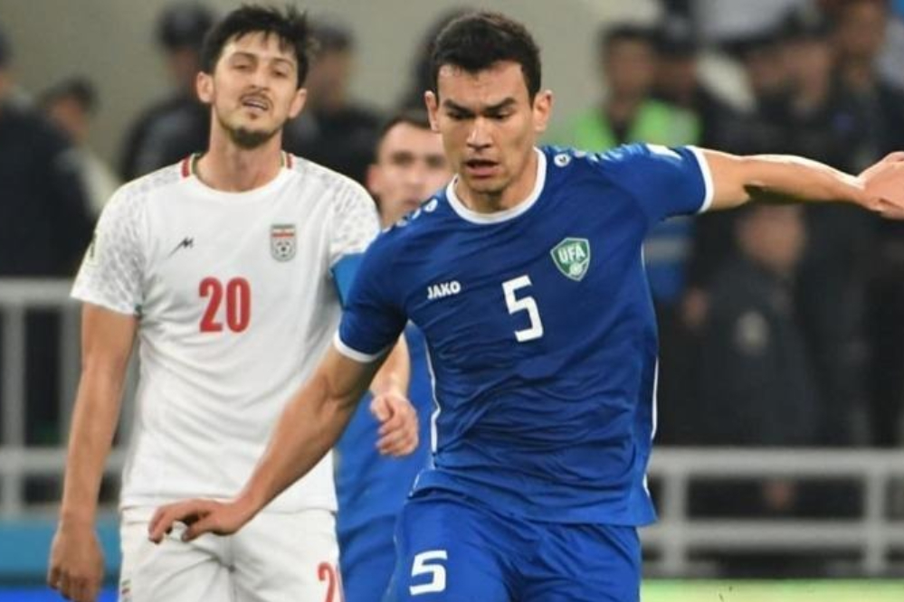 مدافع استقلال در آستانه محرومیت