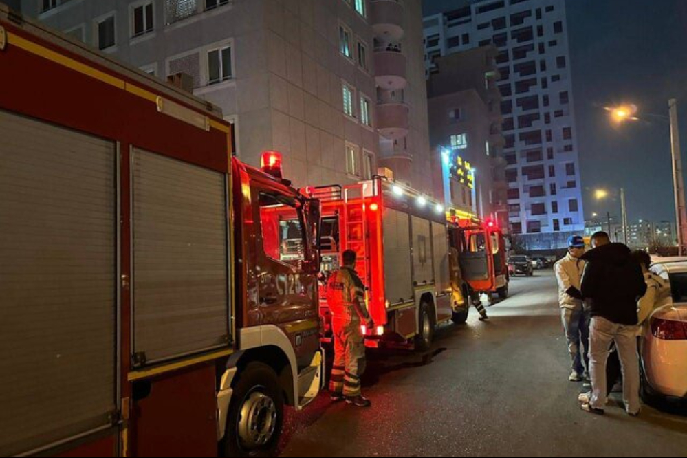 نجات 20 نفر از حادثه آتش‌سوزی شهرک راه‌آهن تهران